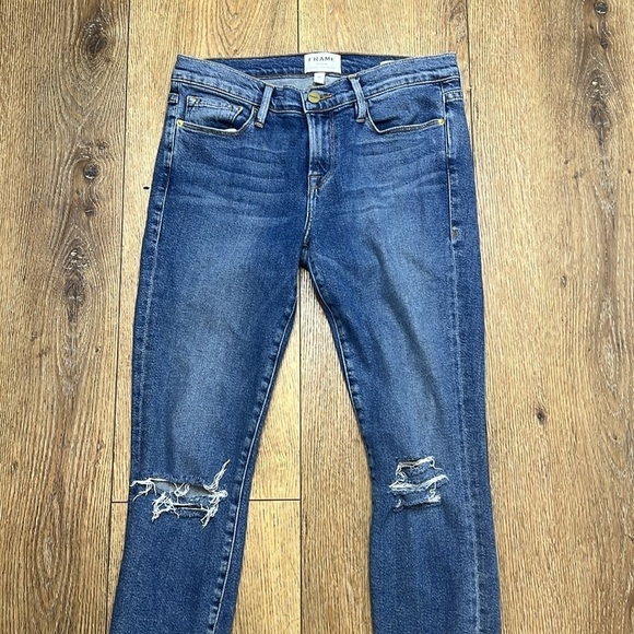 FRAME Le Skinny de Jeanne Distressed Jeans in Blackett Lane Size 28 - Picture 4 of 9